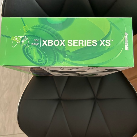 dreamGEAR Gamer's Kit for Xbox Series X is a cover for the controller !!! READ - Picture 6 of 7